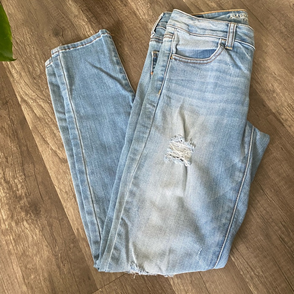 American eagle outfitters regular size 4 light wash jeggings
